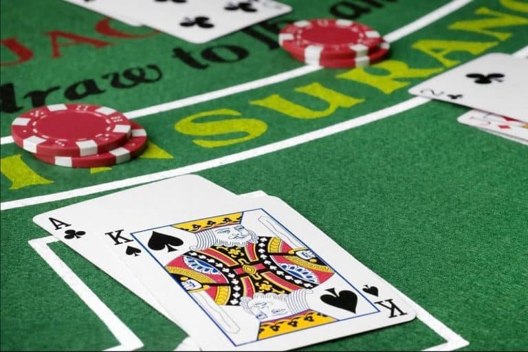 rm100 slot